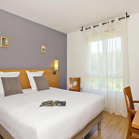 Sejours & Affaires Annecy Le Pont Neuf Aparthotel Cran-Gevrier Luaran gambar