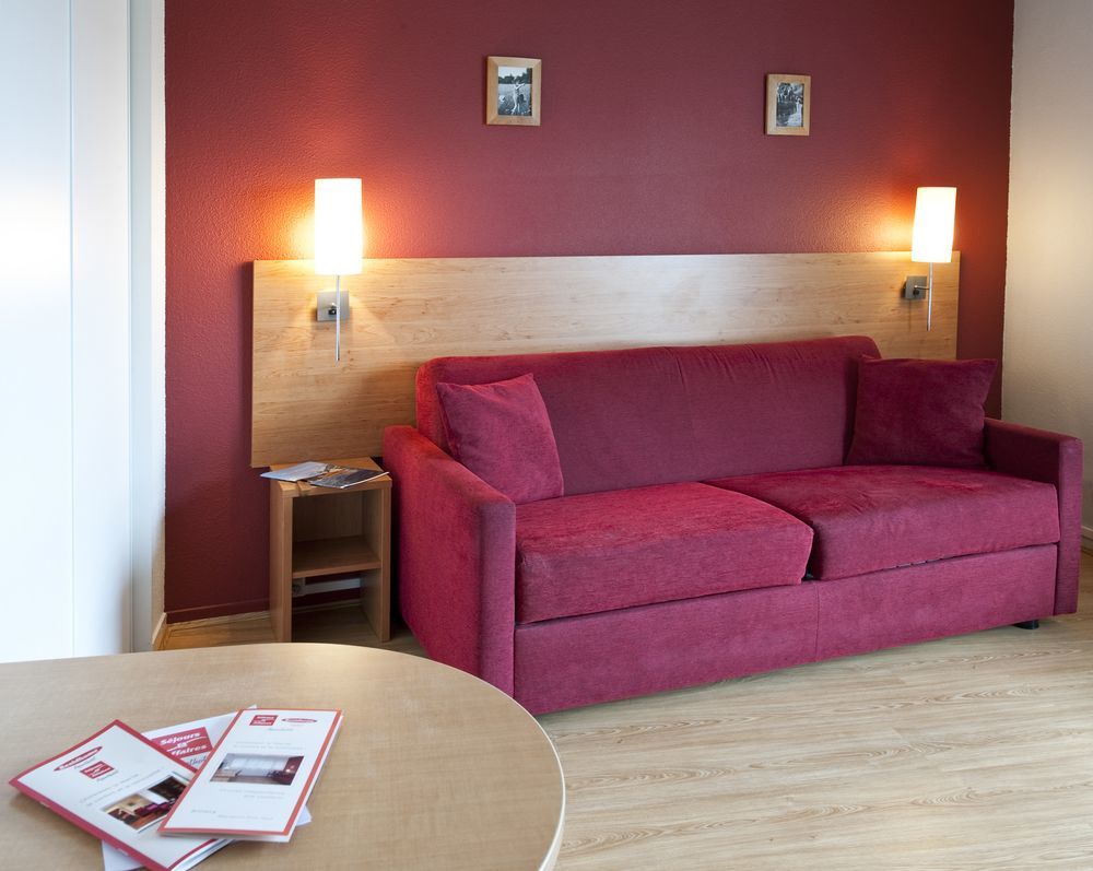 Sejours & Affaires Annecy Le Pont Neuf Aparthotel Cran-Gevrier Luaran gambar