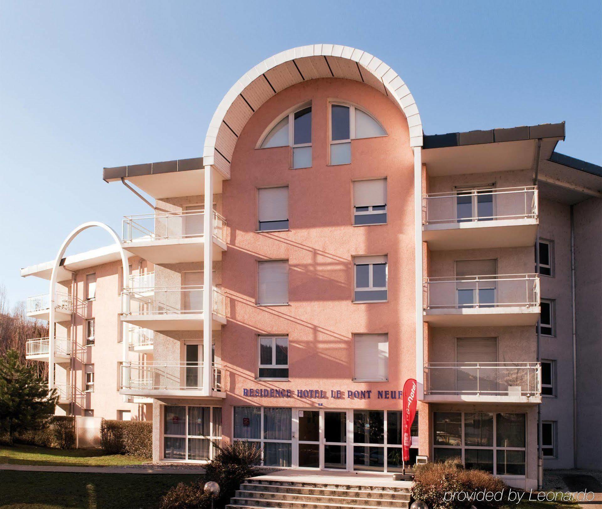 Sejours & Affaires Annecy Le Pont Neuf Aparthotel Cran-Gevrier Luaran gambar