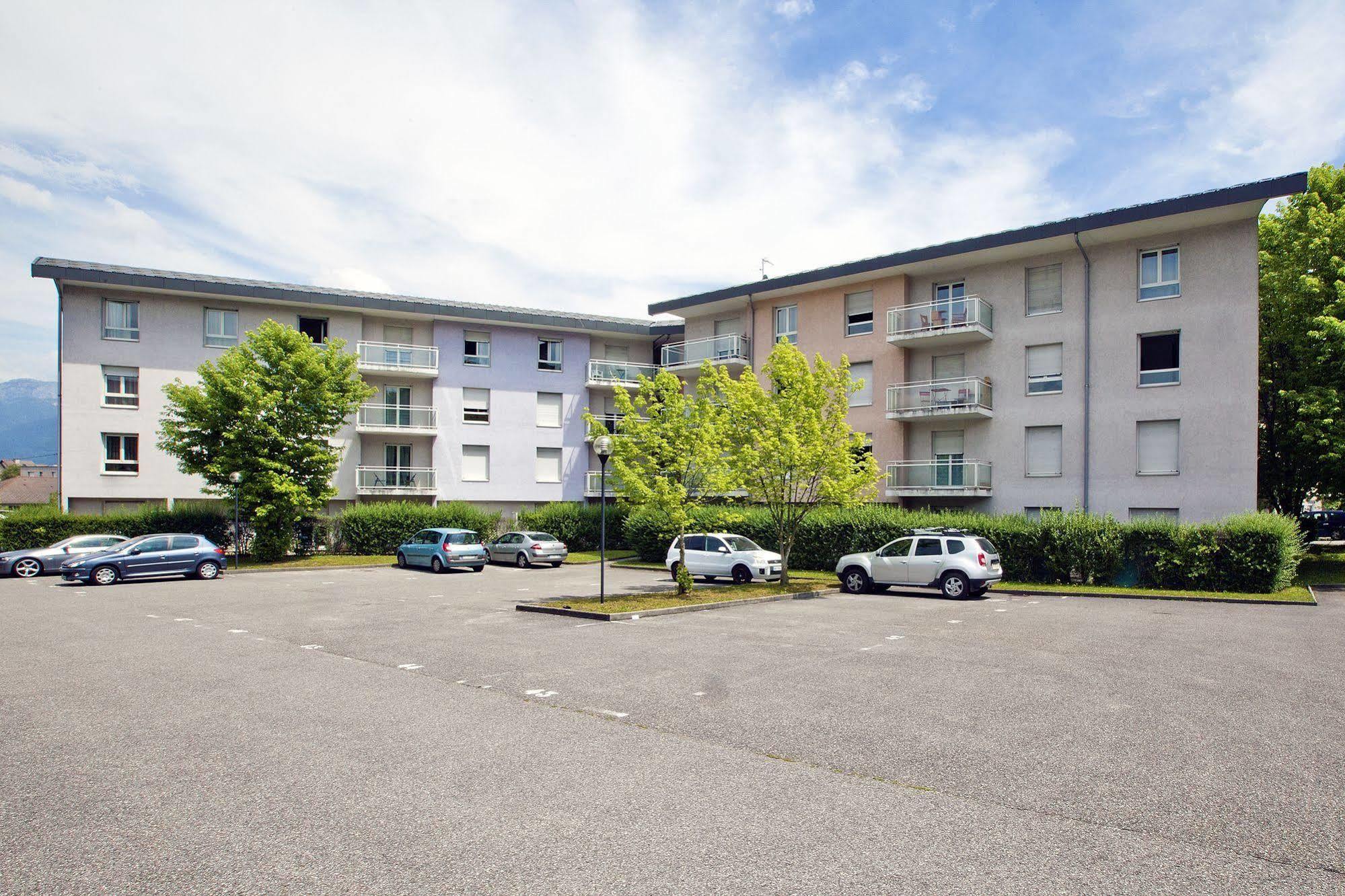 Sejours & Affaires Annecy Le Pont Neuf Aparthotel Cran-Gevrier Luaran gambar
