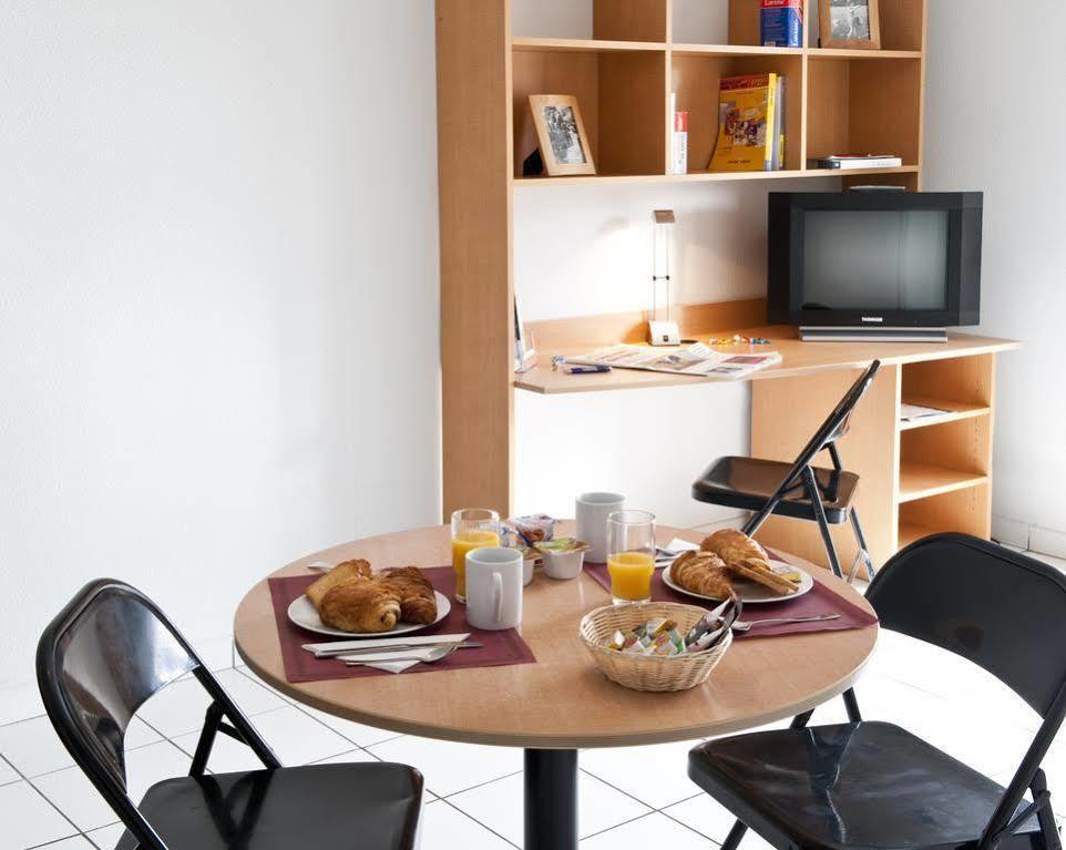 Sejours & Affaires Annecy Le Pont Neuf Aparthotel Cran-Gevrier Luaran gambar